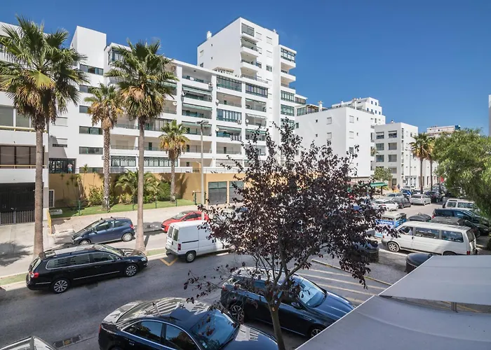 Regueiro Daire Quarteira